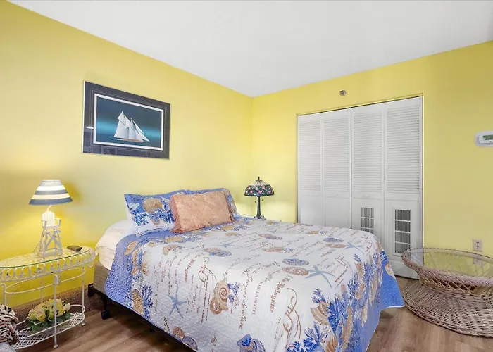 Rainbow -3 Bedroom With Gorgeous Direct Ocean Views Holiday home
