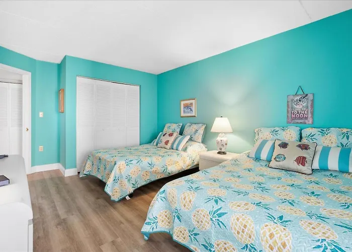 Rainbow -3 Bedroom With Gorgeous Direct Ocean Views *