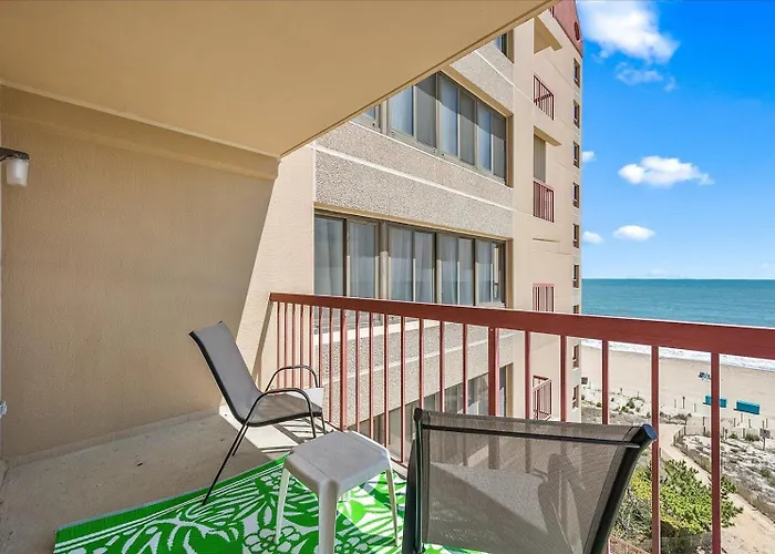 Holiday home Rainbow -3 Bedroom With Gorgeous Direct Ocean Views *