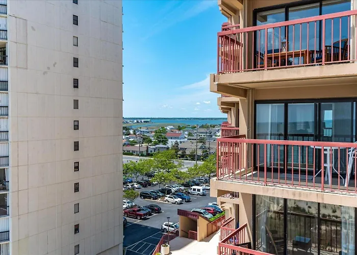 Rainbow -3 Bedroom With Gorgeous Direct Ocean Views Holiday home Ocean City